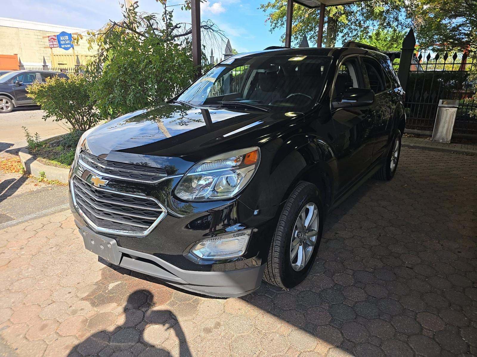 2017 CHEVROLET EQUINOX LT