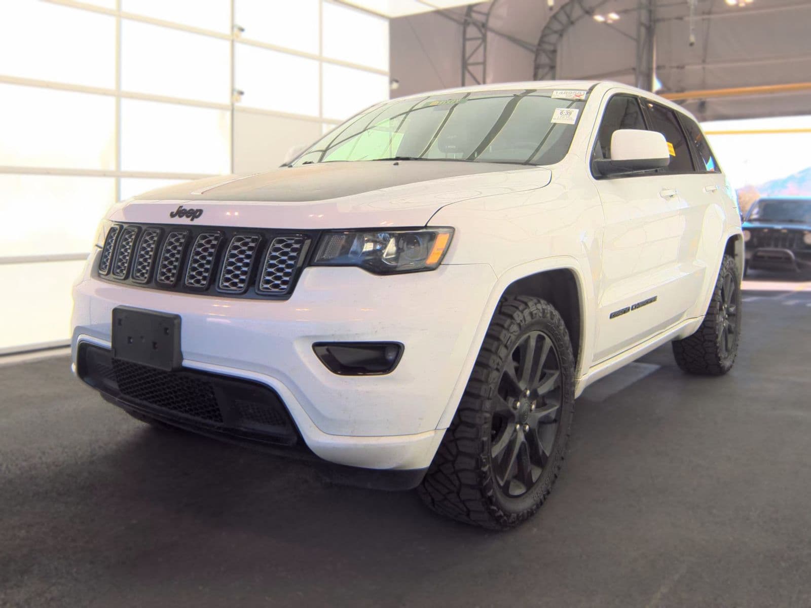 2018 JEEP GRAND CHEROKEE LAREDO ALTITUDE Edition