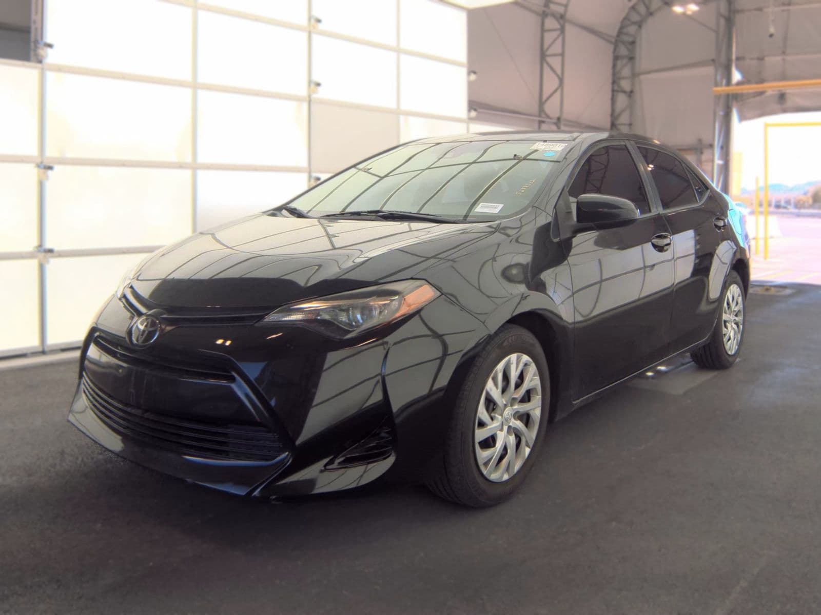 2019 TOYOTA COROLLA LE