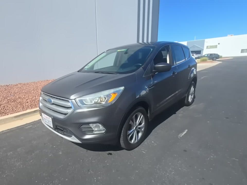 2019 FORD ESCAPE SE