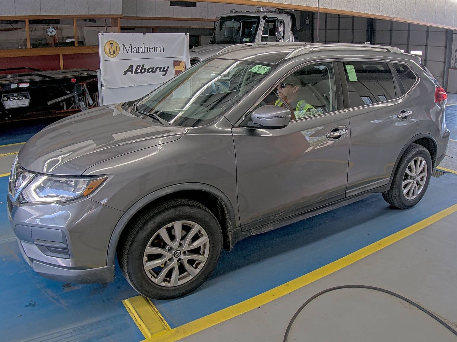 2018 NISSAN ROGUE SV