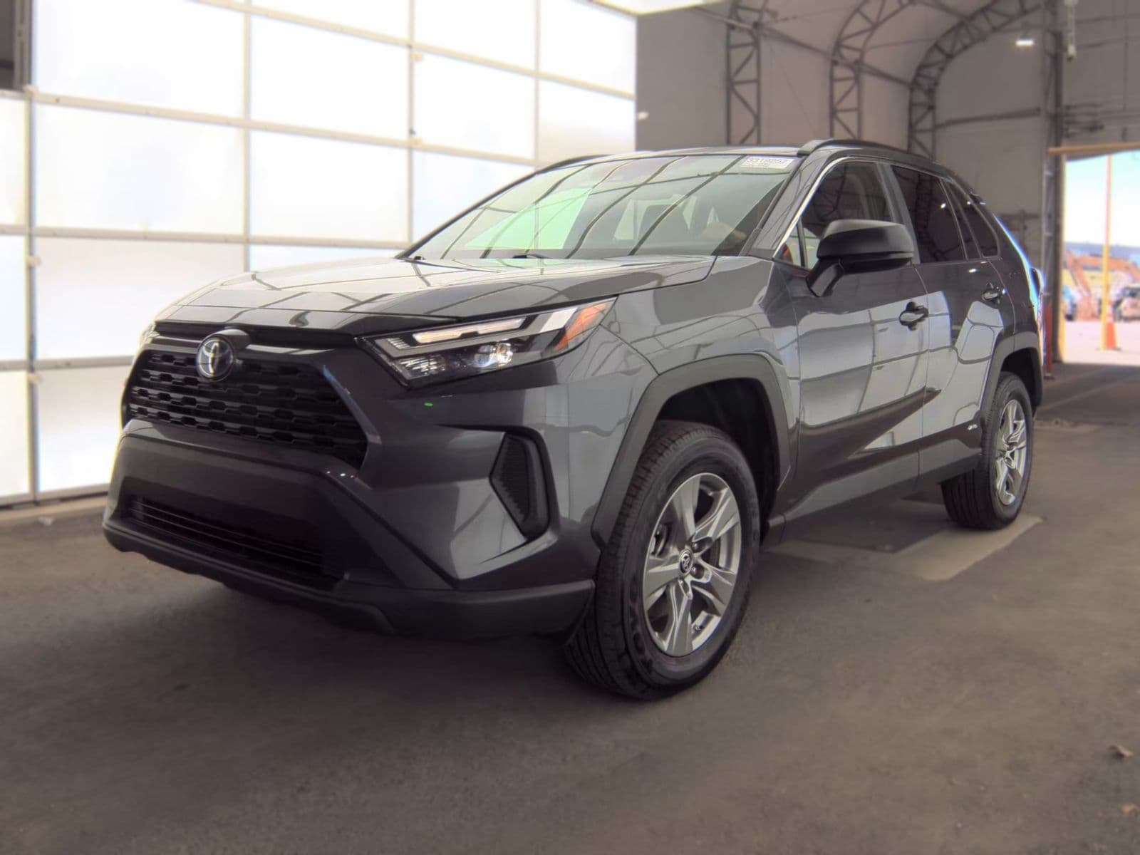 2024 TOYOTA RAV4 HYBRID LE