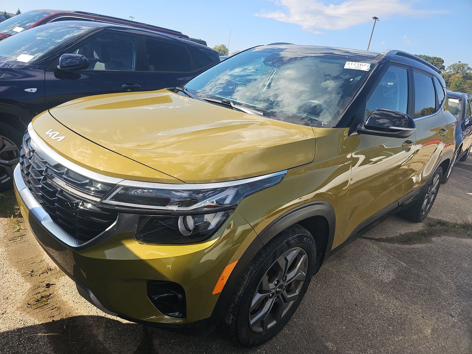 2024 KIA SELTOS S