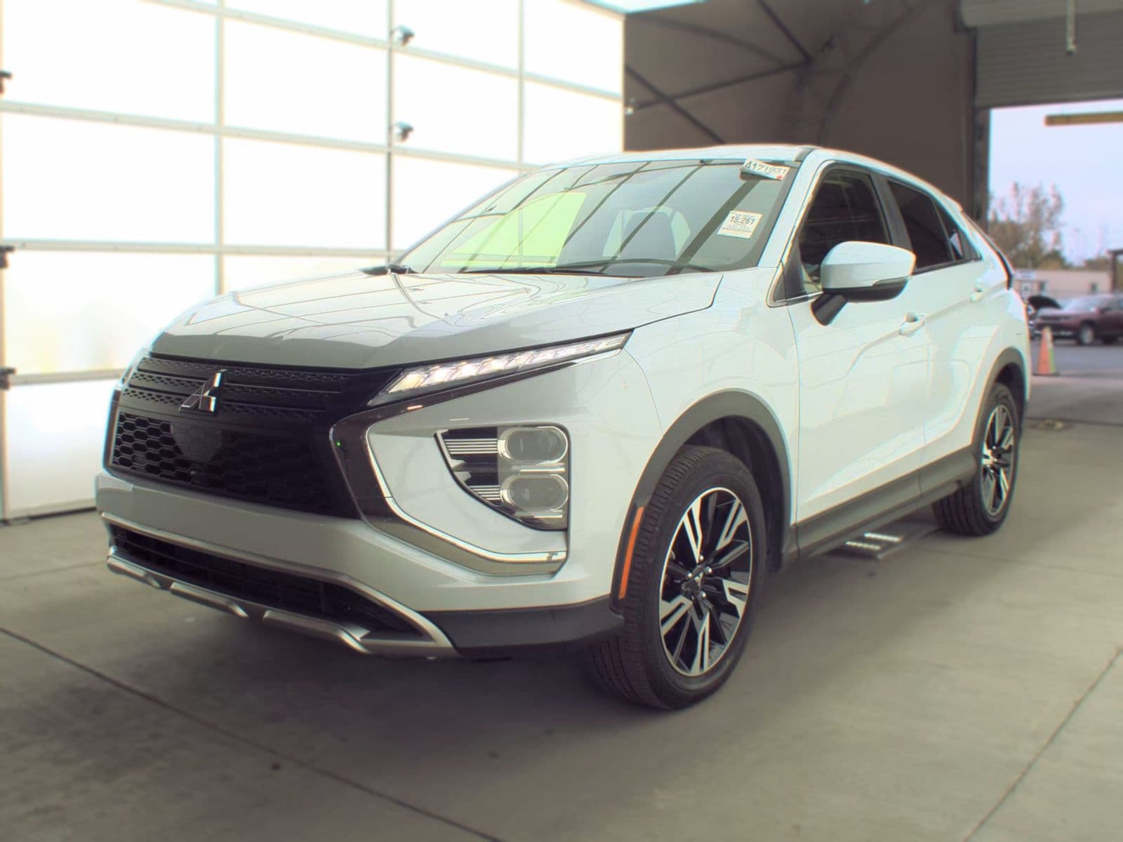 2025 MITSUBISHI ECLIPSE CROSS SE
