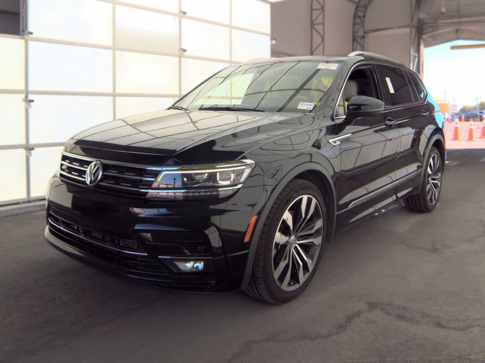 2018 VOLKSWAGEN TIGUAN 2.0T SEL Premium