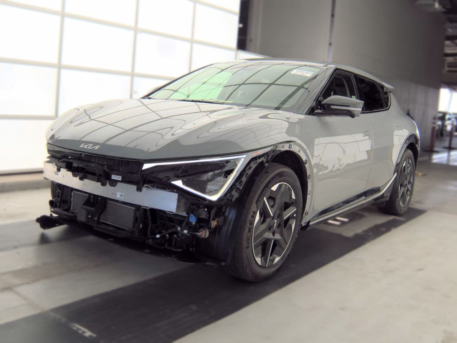 2025 KIA EV6 Wind
