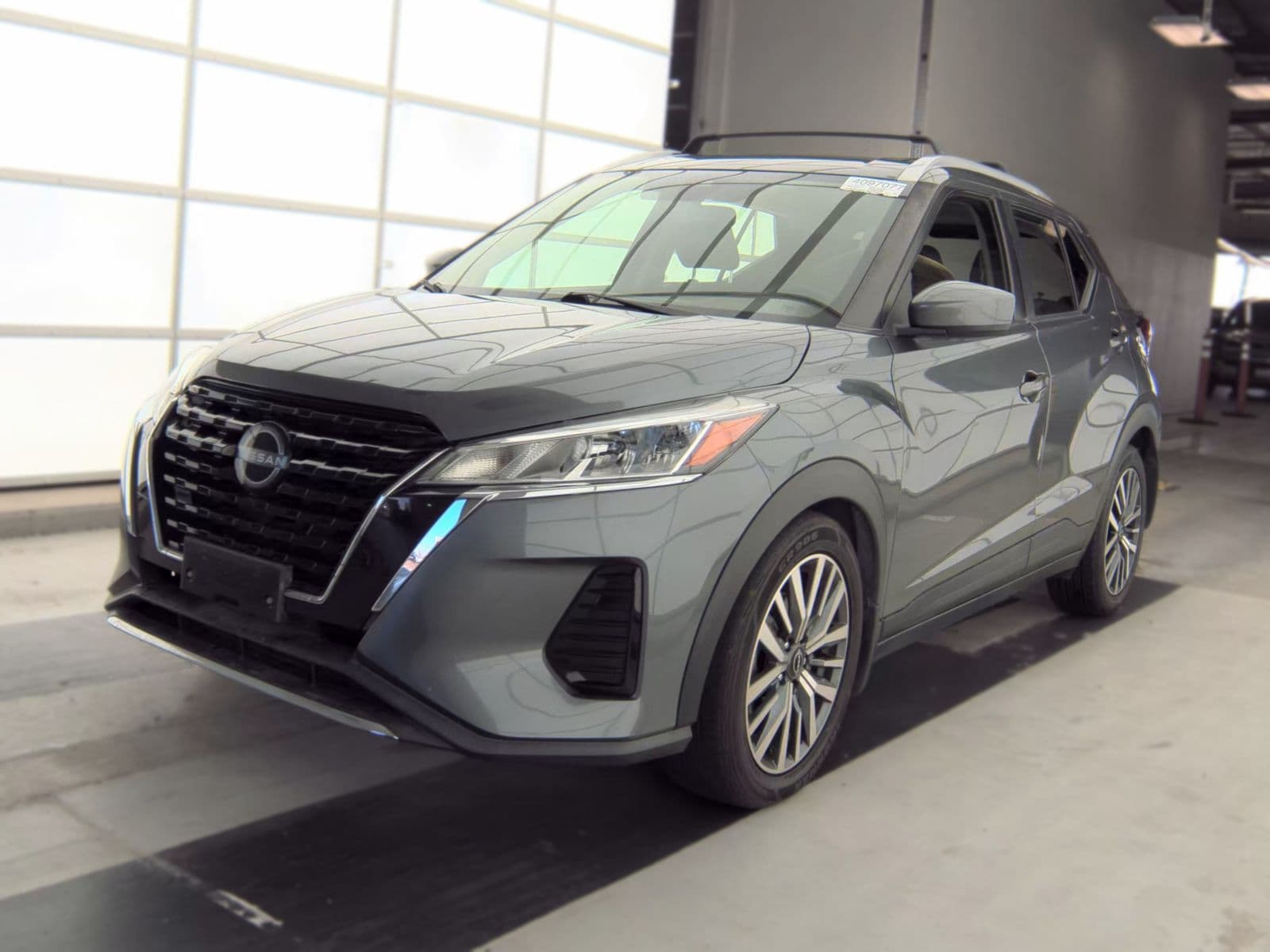 2022 NISSAN KICKS SV