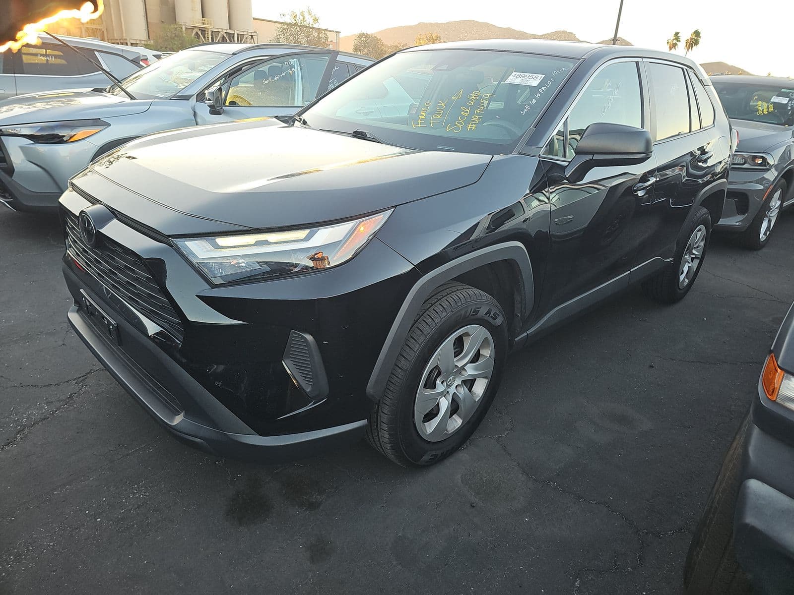 2024 TOYOTA RAV4 LE