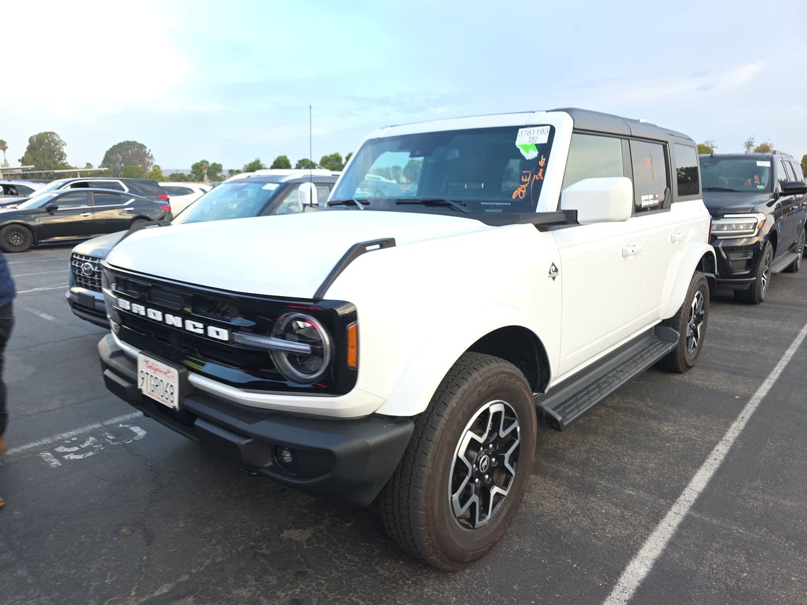 2025 FORD BRONCO OUTER Banks