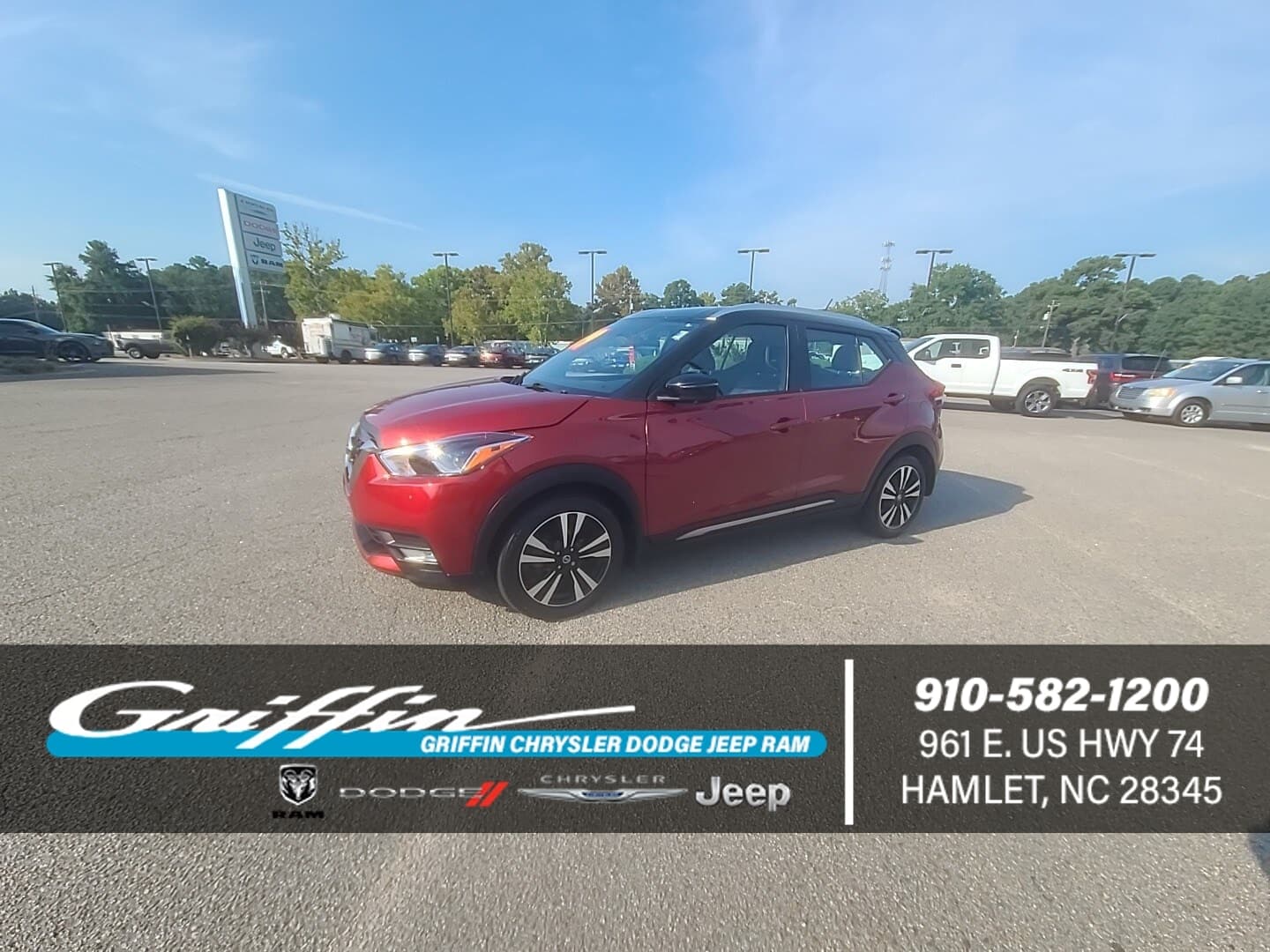 2019 NISSAN KICKS SR
