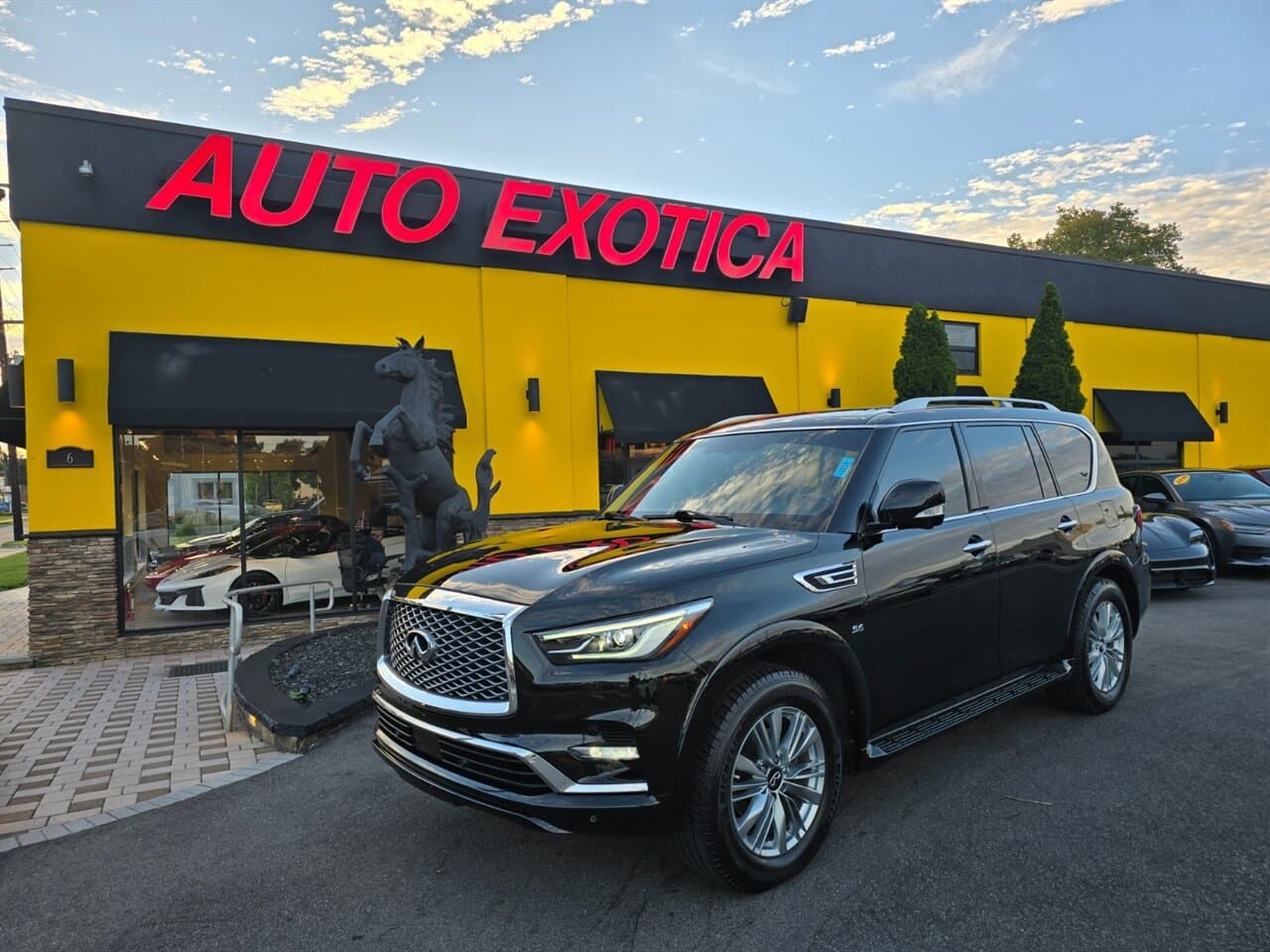 2018 INFINITI QX80 Base