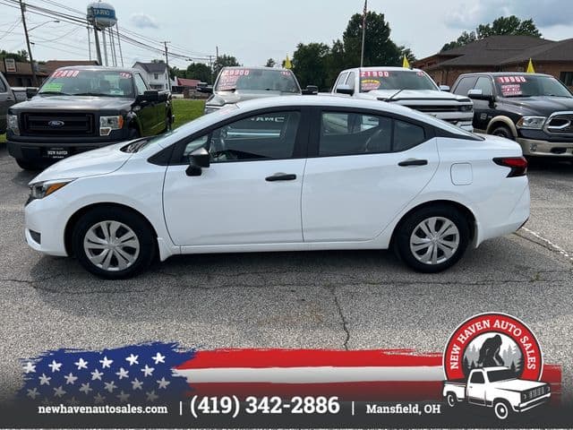 2025 NISSAN VERSA S