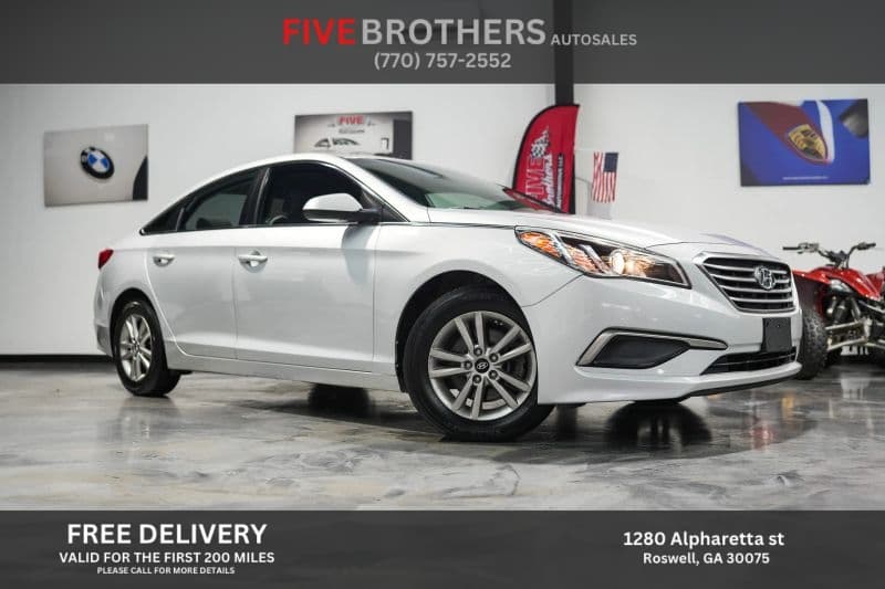 2017 HYUNDAI SONATA SE