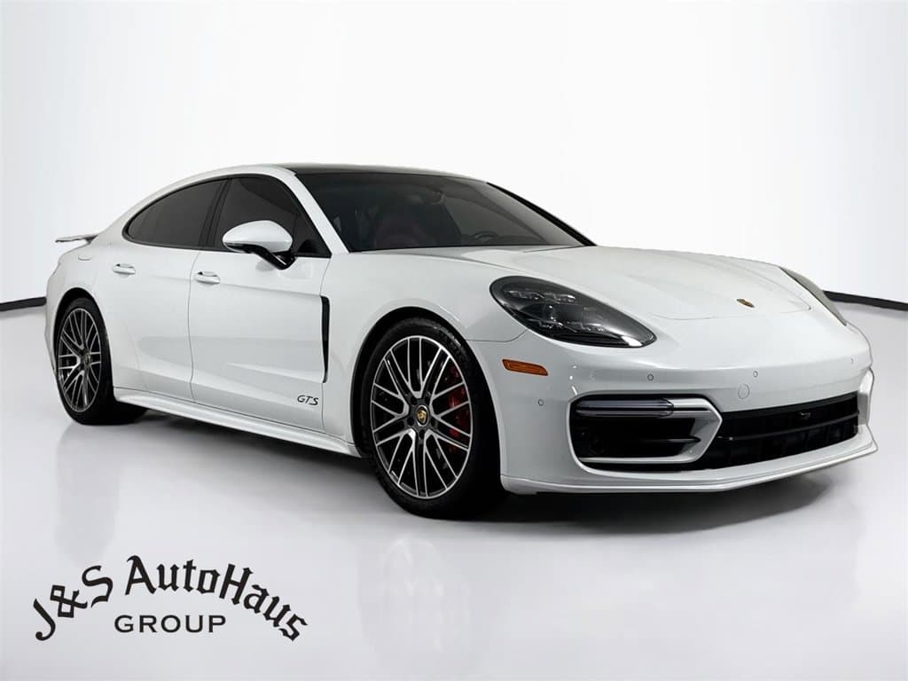 2023 PORSCHE PANAMERA GTS
