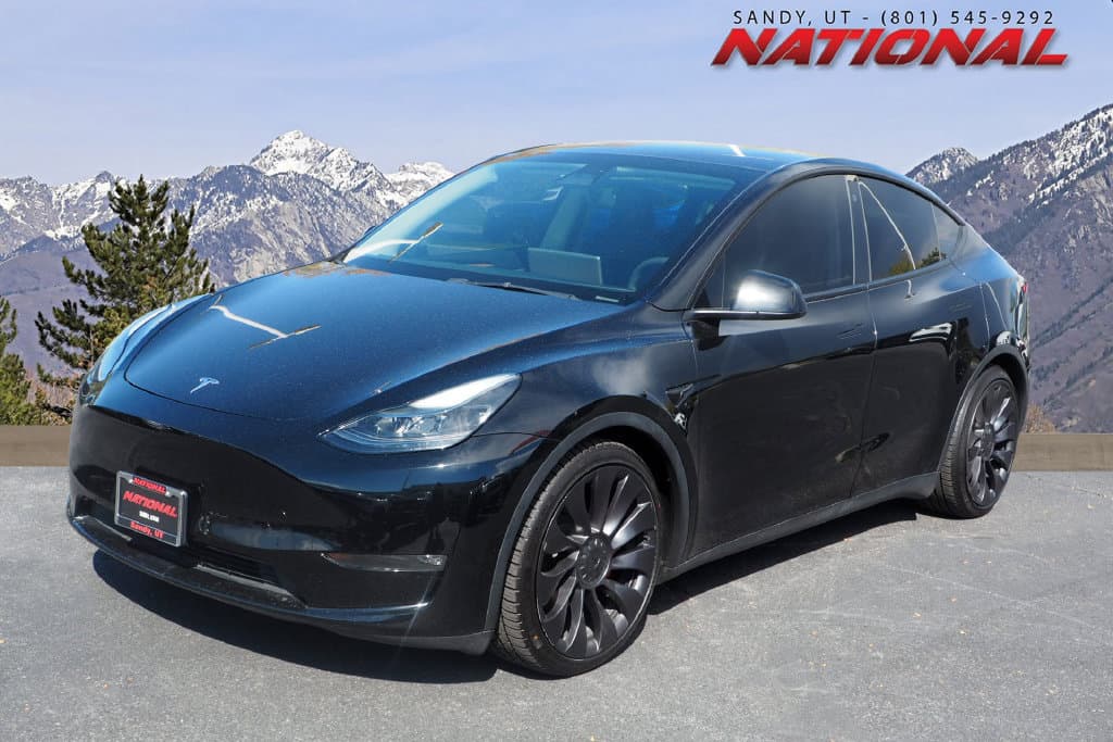2023 TESLA MODEL Y Performance