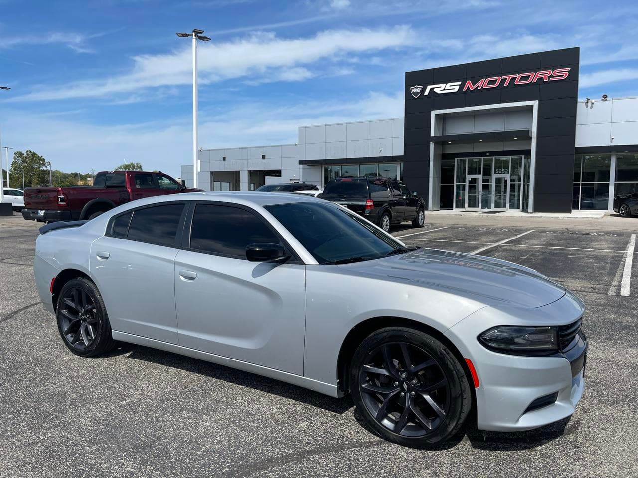 2019 DODGE CHARGER SXT