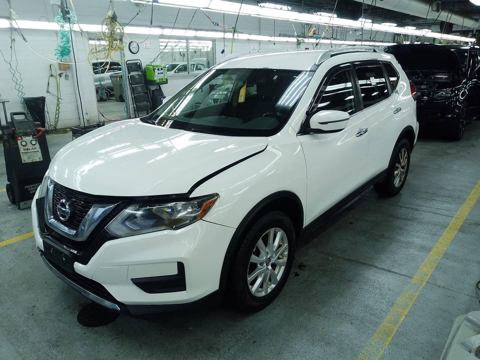 2017 NISSAN ROGUE SV