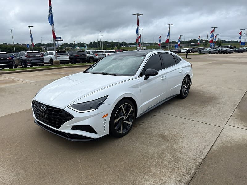 2023 HYUNDAI SONATA SEL Plus