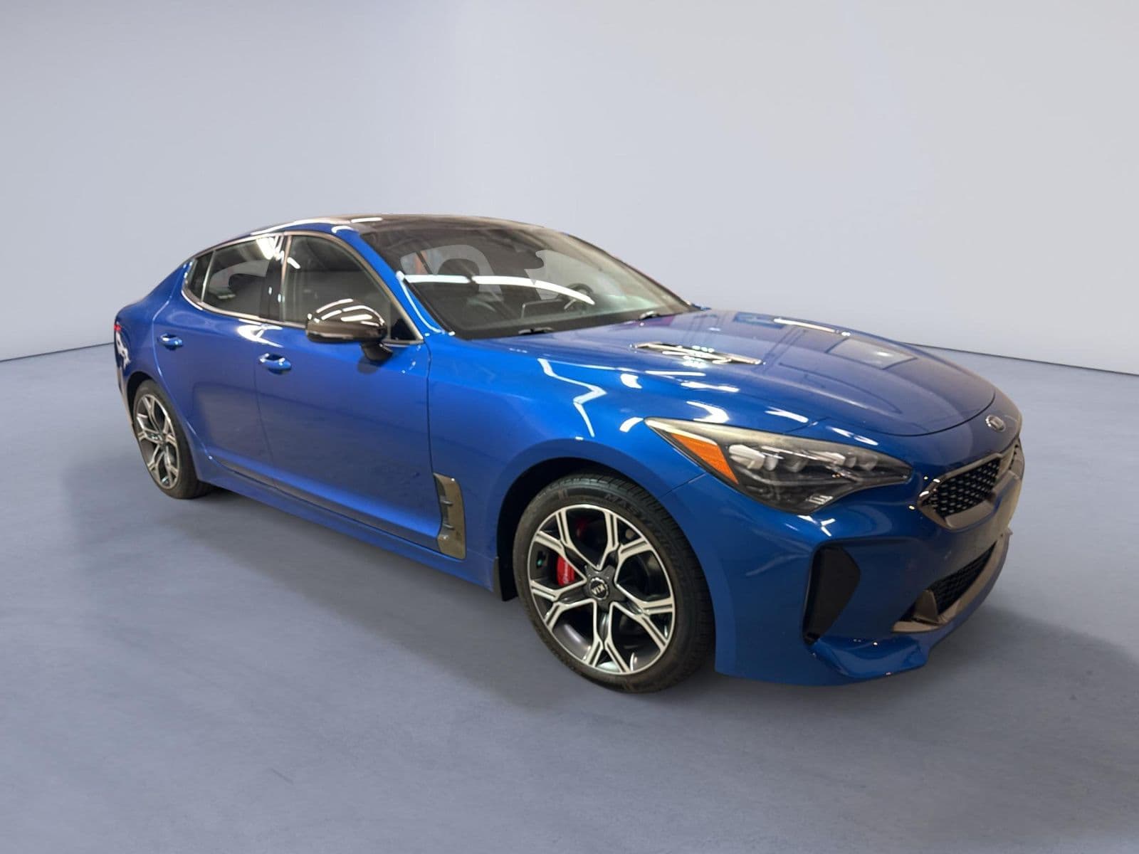 2018 KIA STINGER GT1
