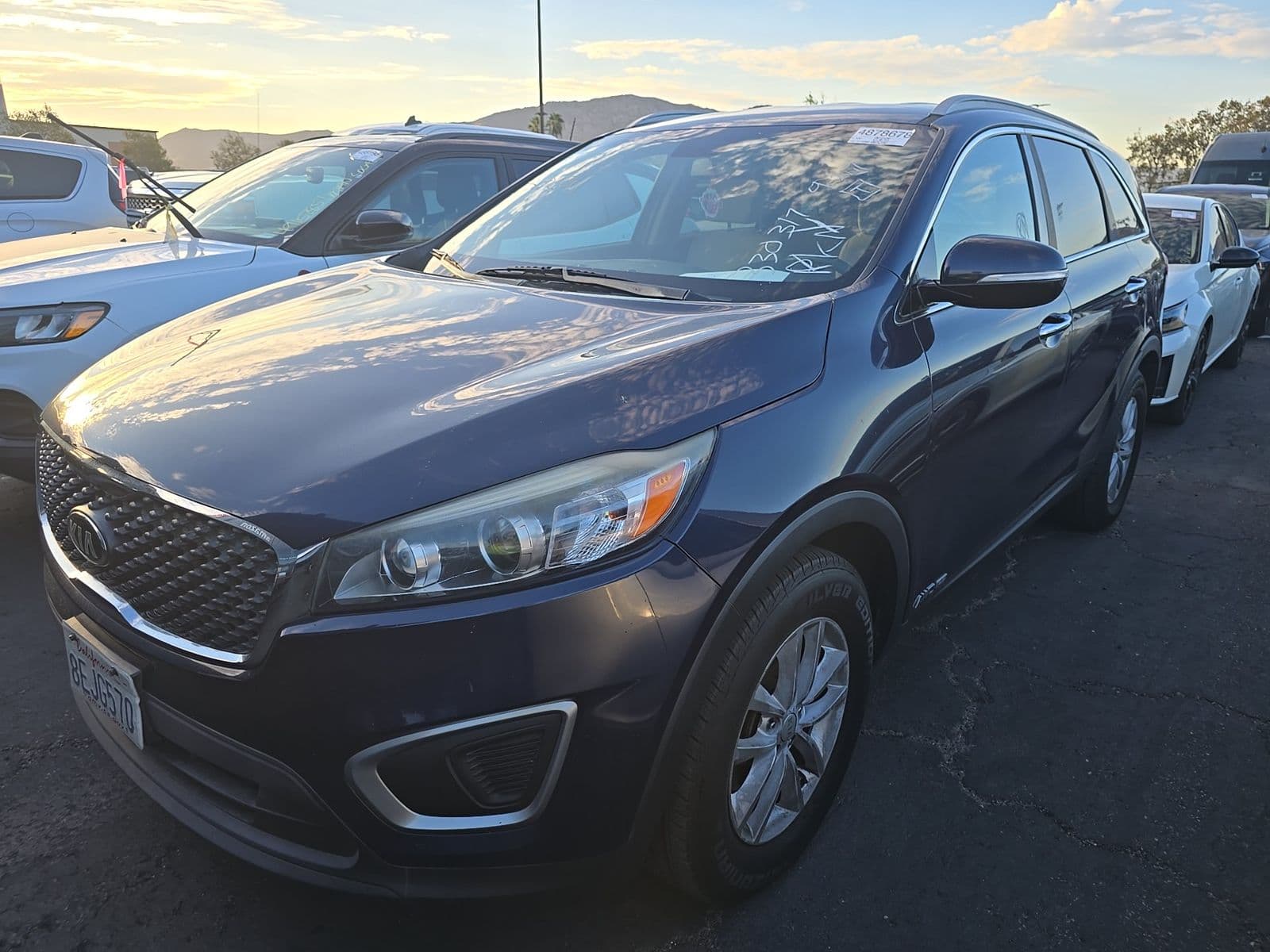 2017 KIA SORENTO LX