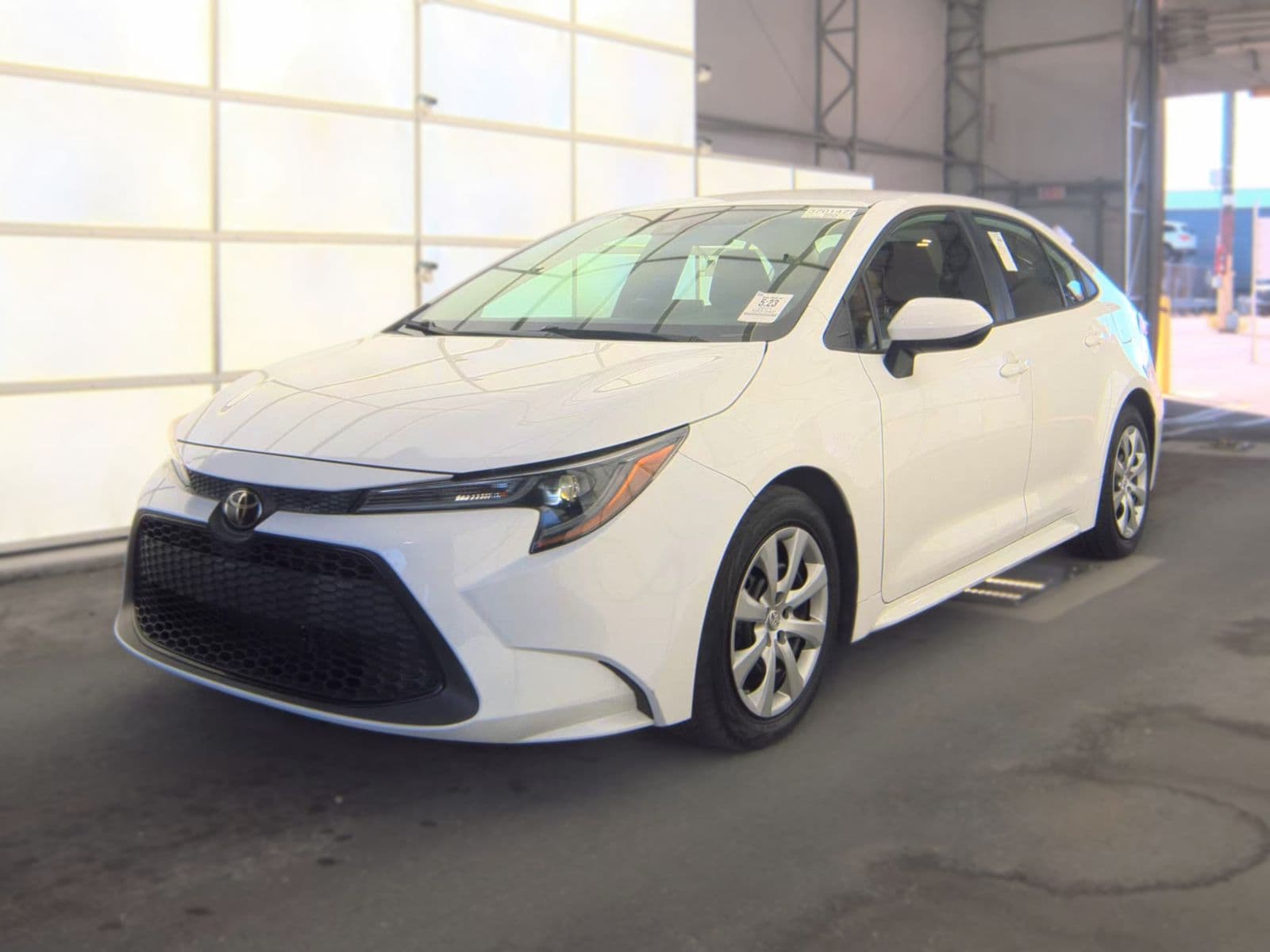 2021 TOYOTA COROLLA LE