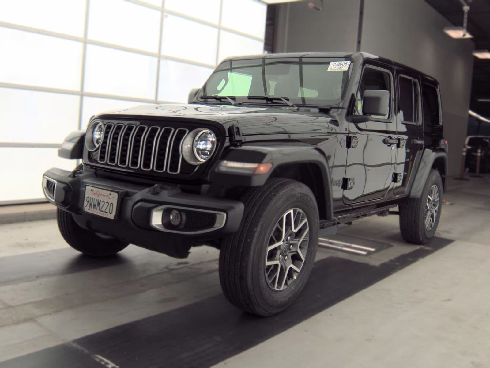 2026 JEEP WRANGLER Sahara