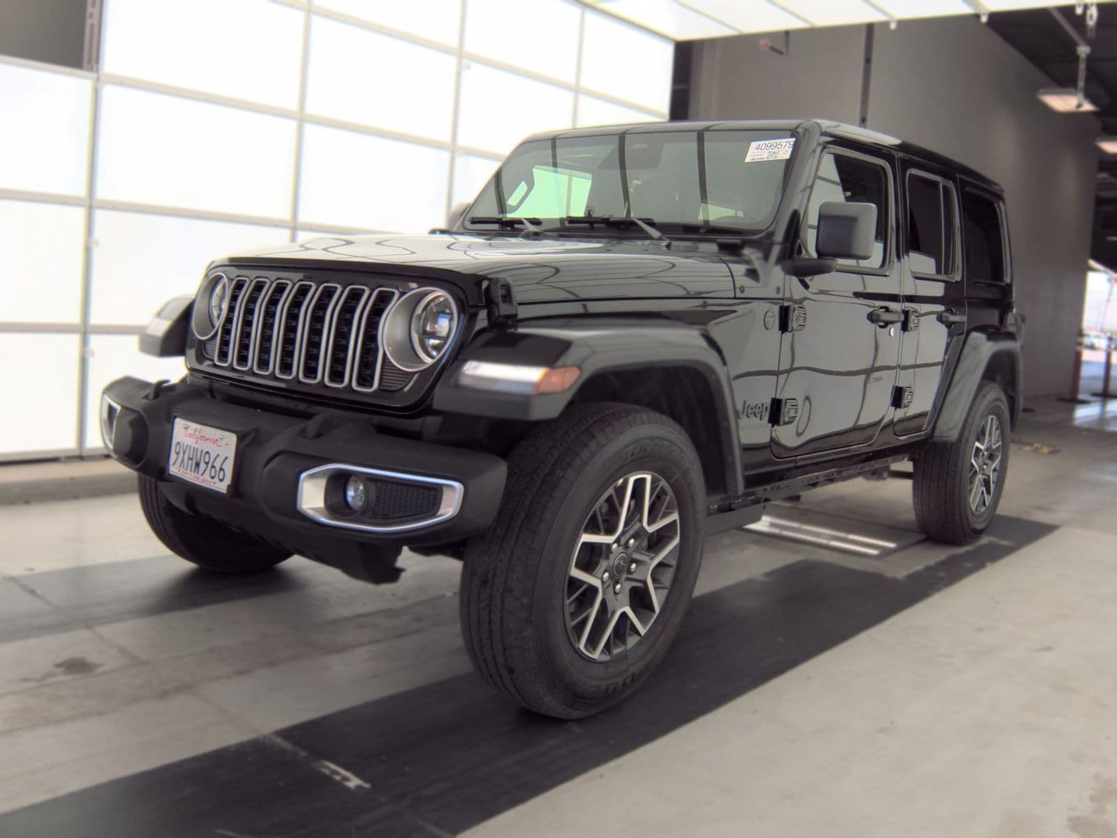 2026 JEEP WRANGLER Sahara