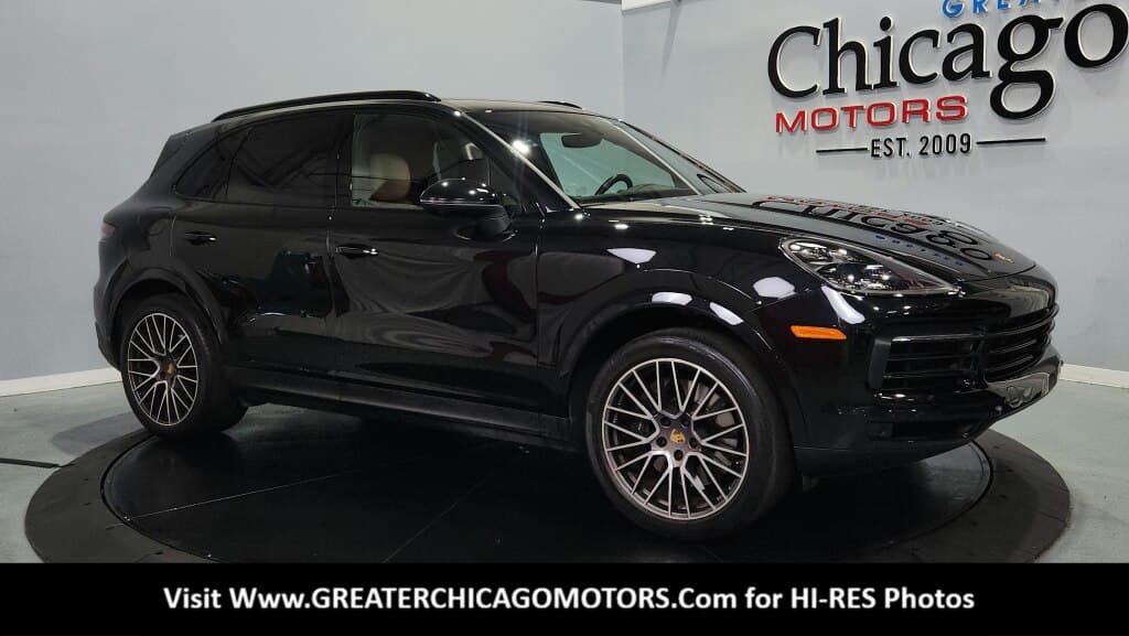 2021 PORSCHE CAYENNE Base