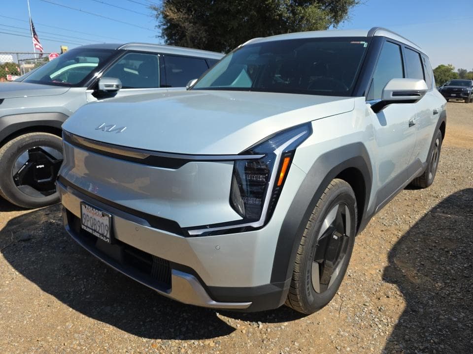 2024 KIA EV9 Wind