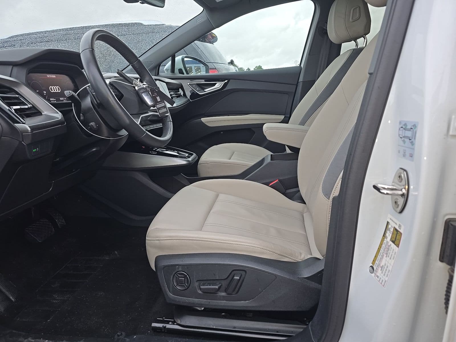 2024 AUDI Q4 E-TRON Premium