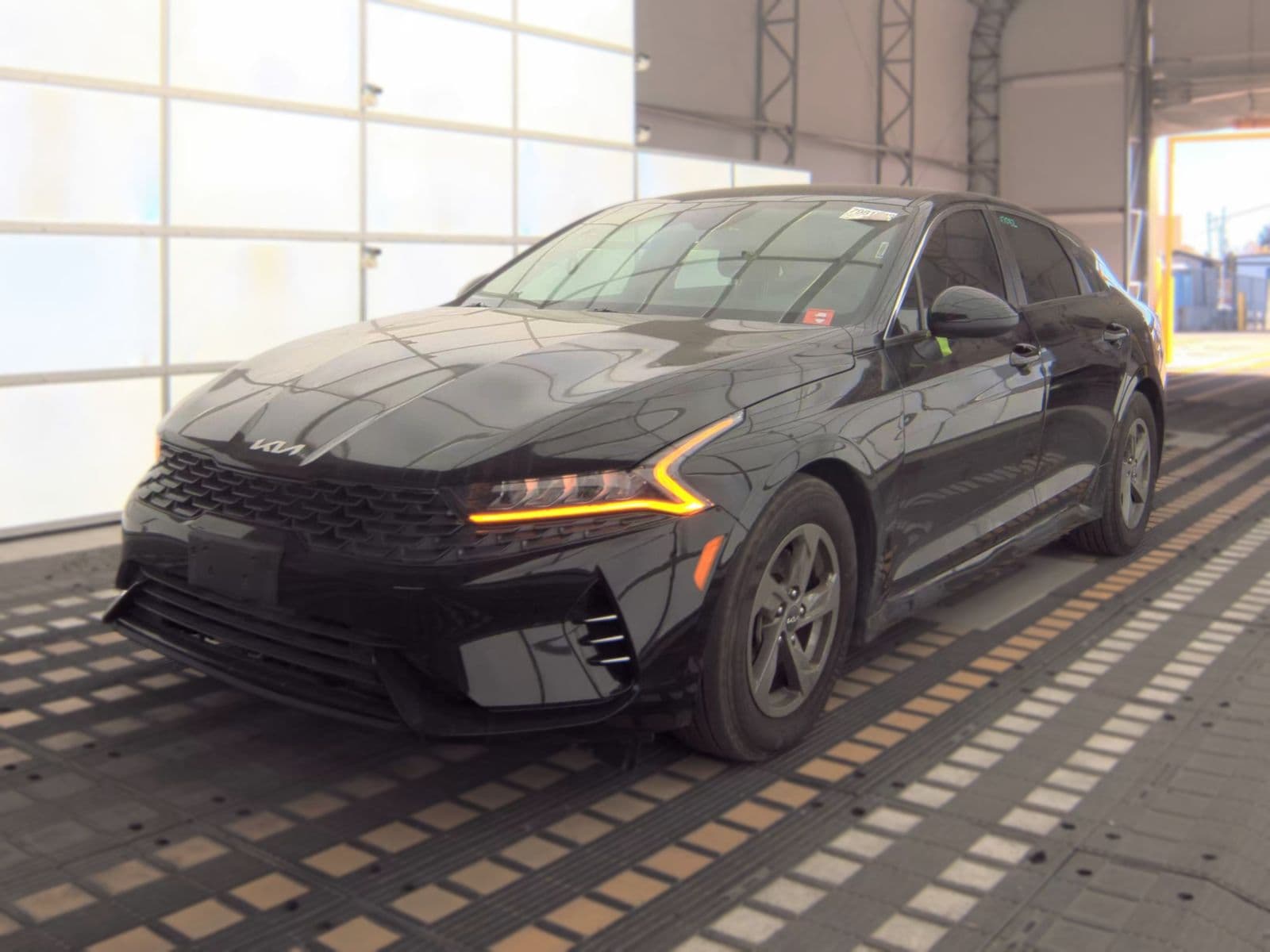 2024 KIA K5 LXS