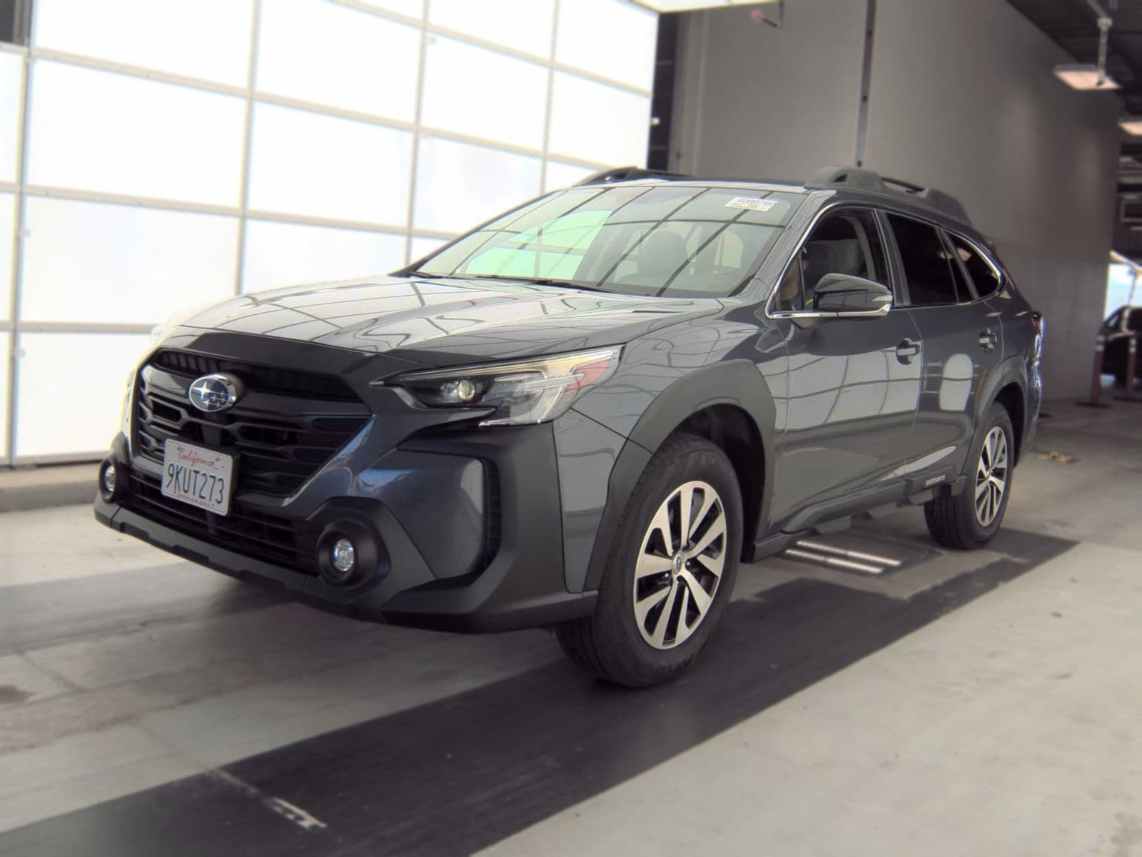 2023 SUBARU OUTBACK Premium