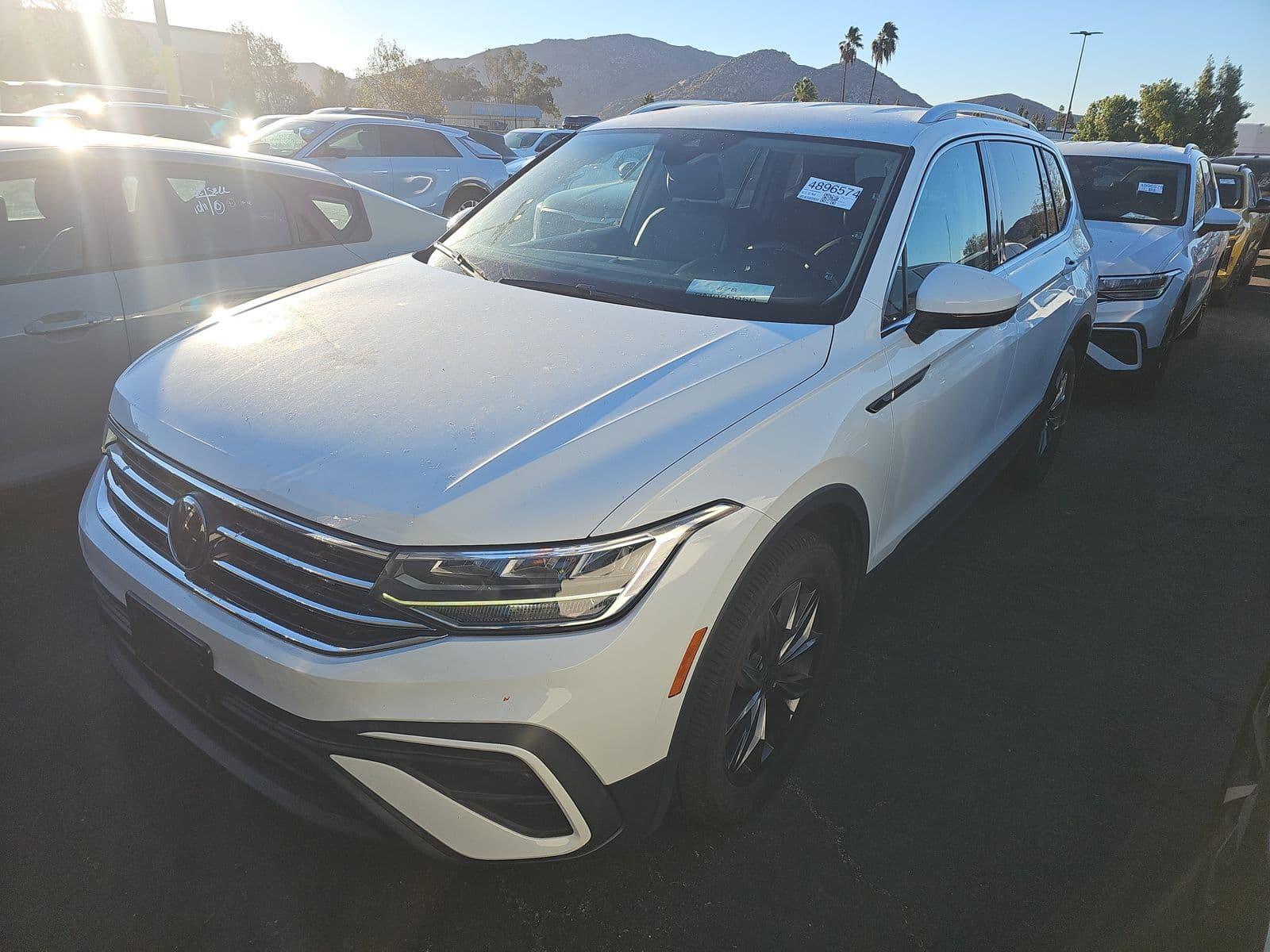 2024 VOLKSWAGEN TIGUAN 2.0T WOLFSBURG Edition