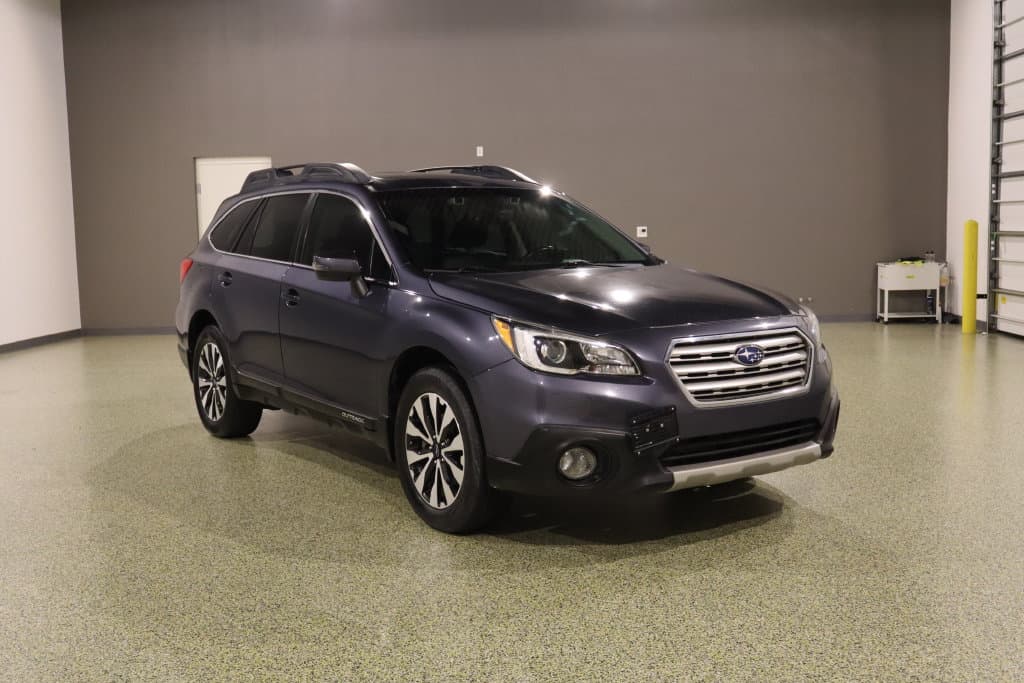 2017 SUBARU OUTBACK 3.6R Limited