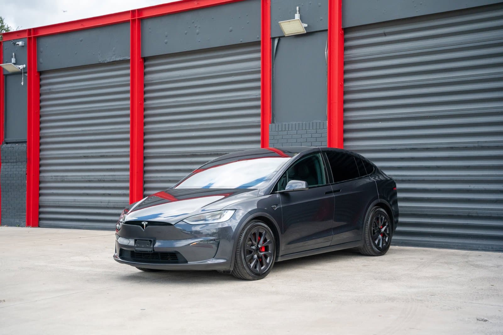 2023 TESLA MODEL X Plaid