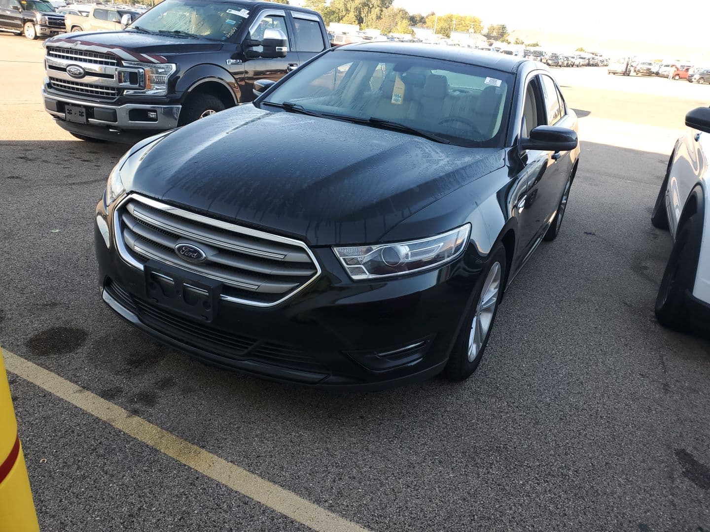 2018 FORD TAURUS SEL