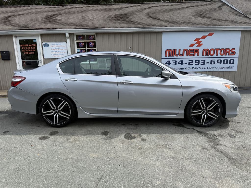 2017 HONDA ACCORD Sport