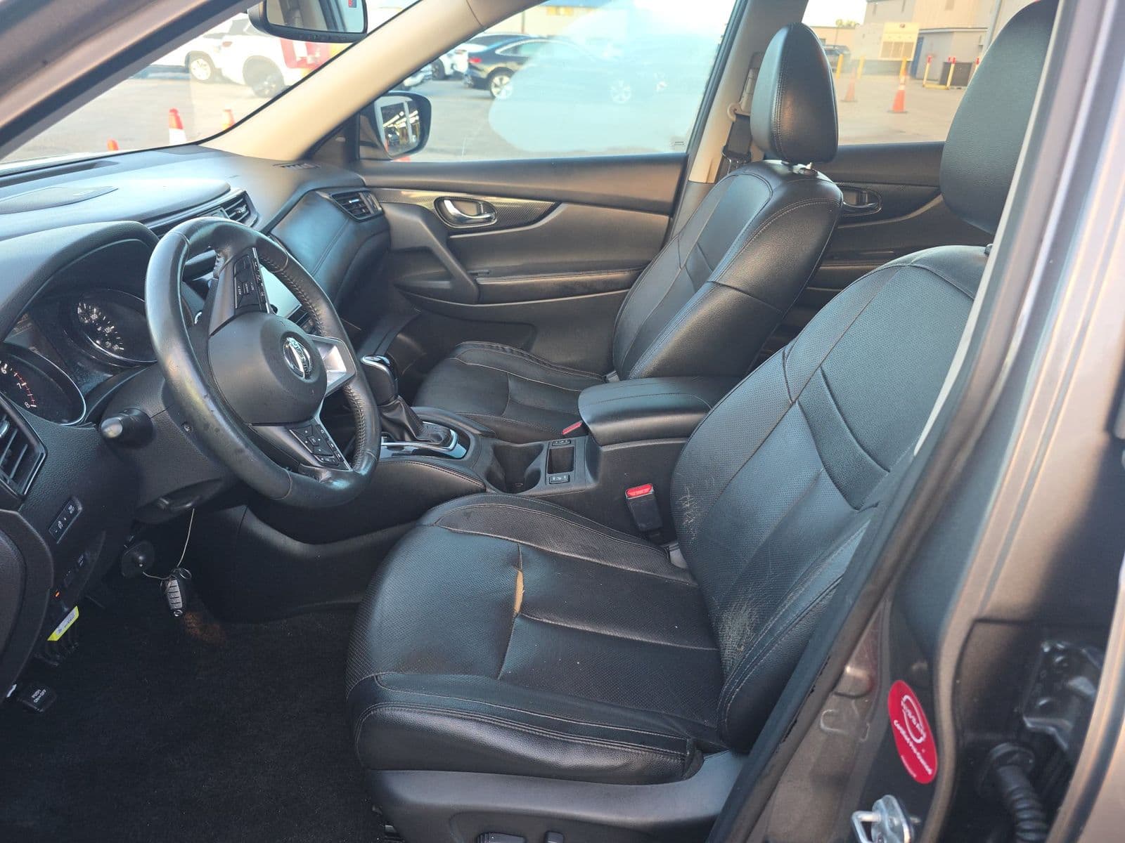 2017 NISSAN ROGUE SL