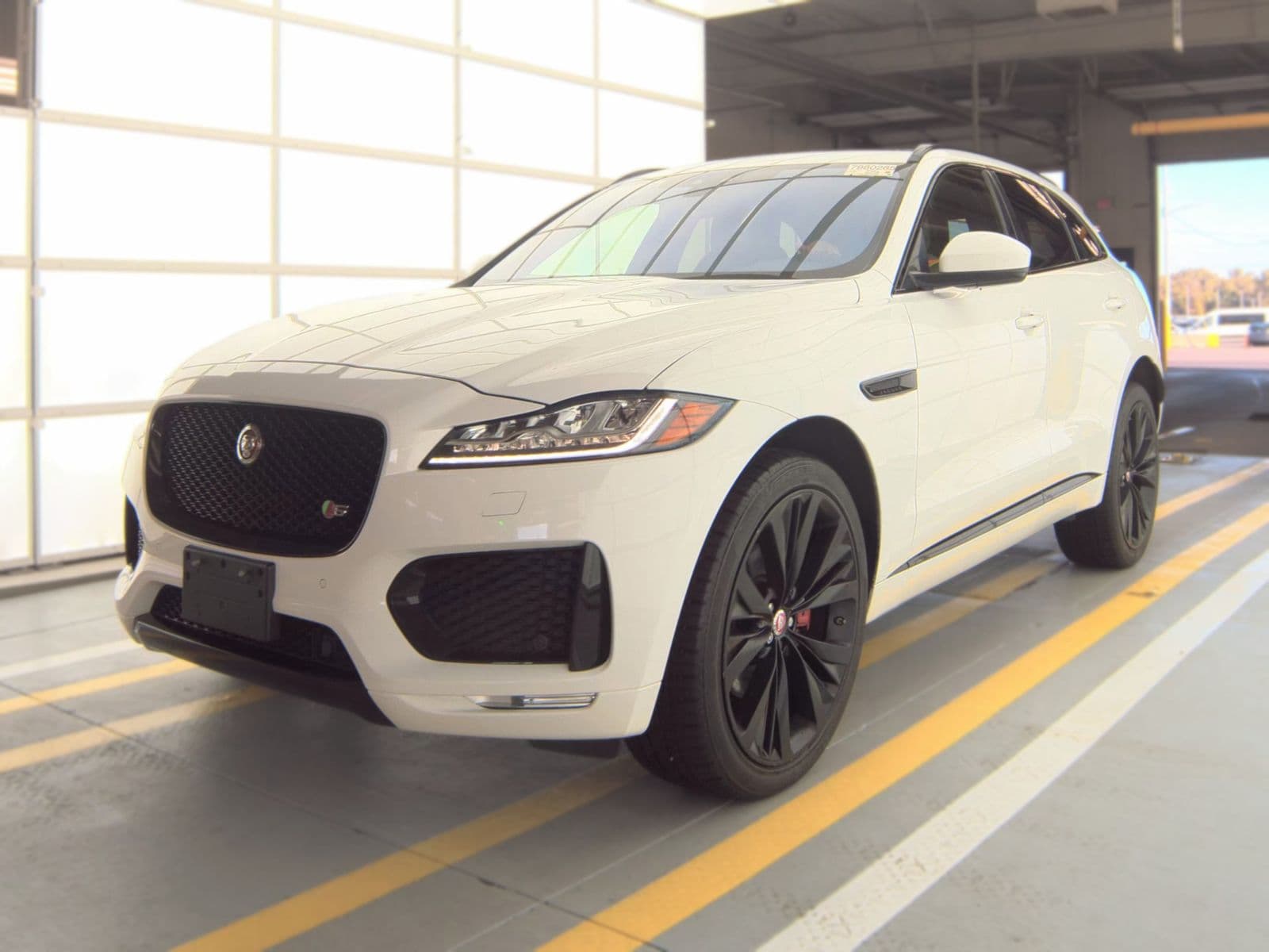 2018 JAGUAR F-PACE S