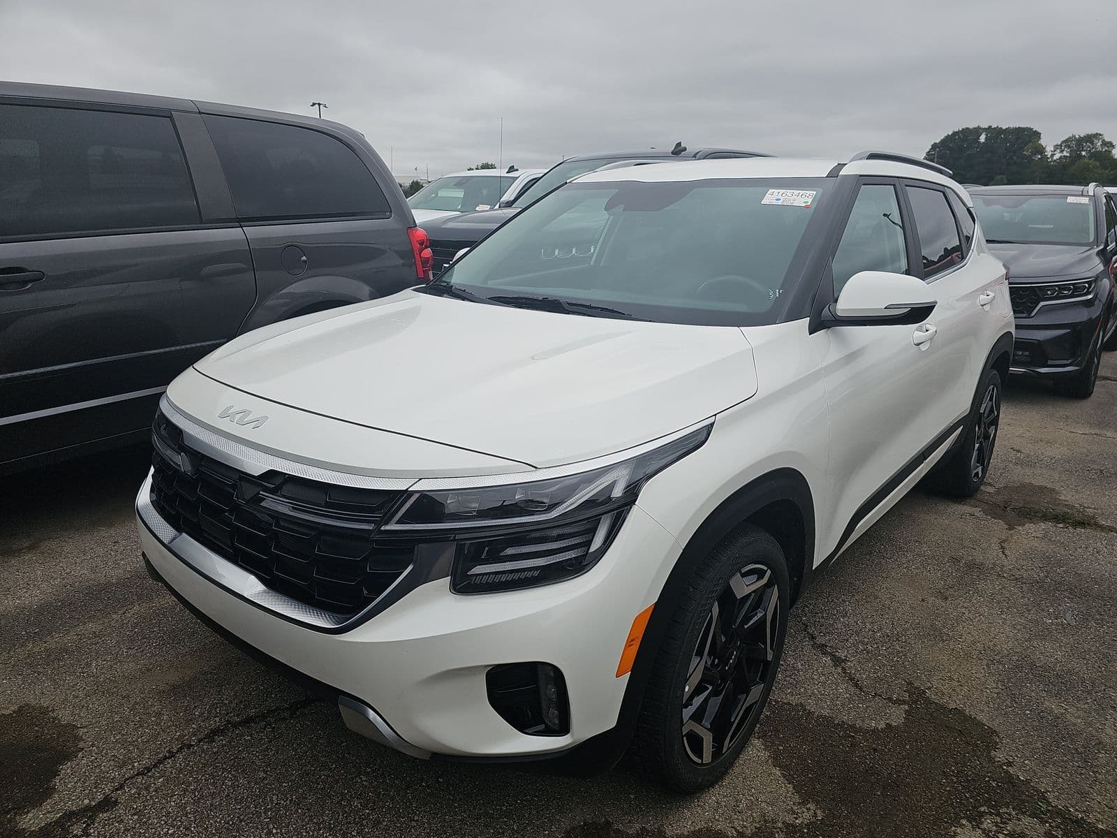 2024 KIA SELTOS SX