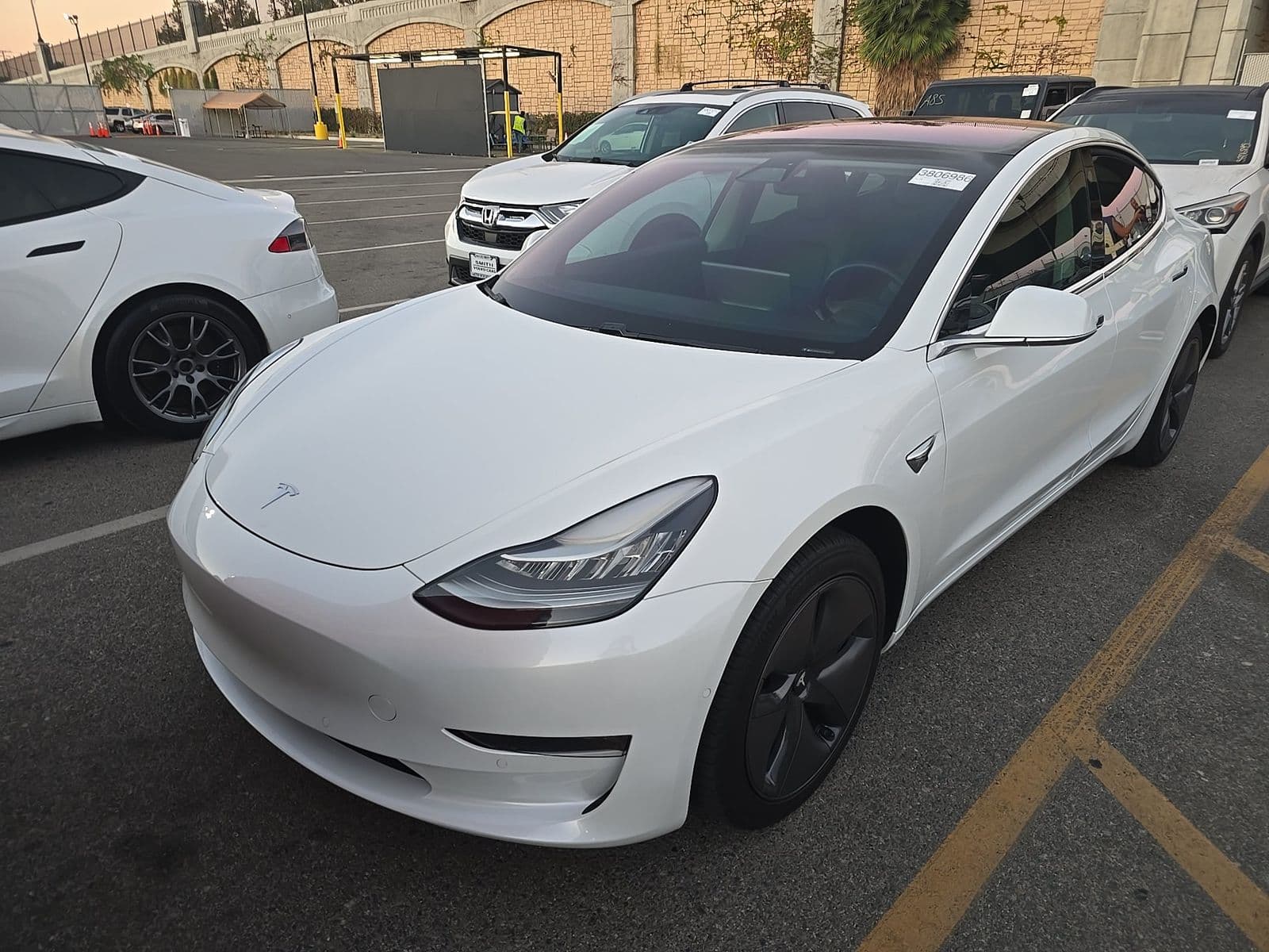 2018 TESLA MODEL 3 MID Range