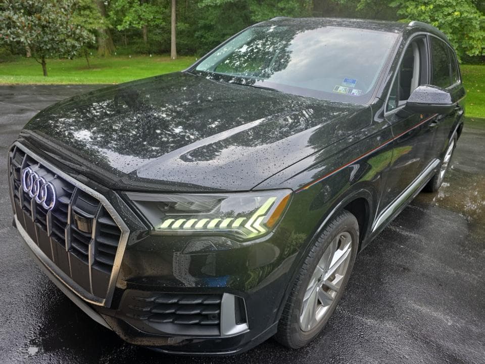 2023 AUDI Q7 Premium