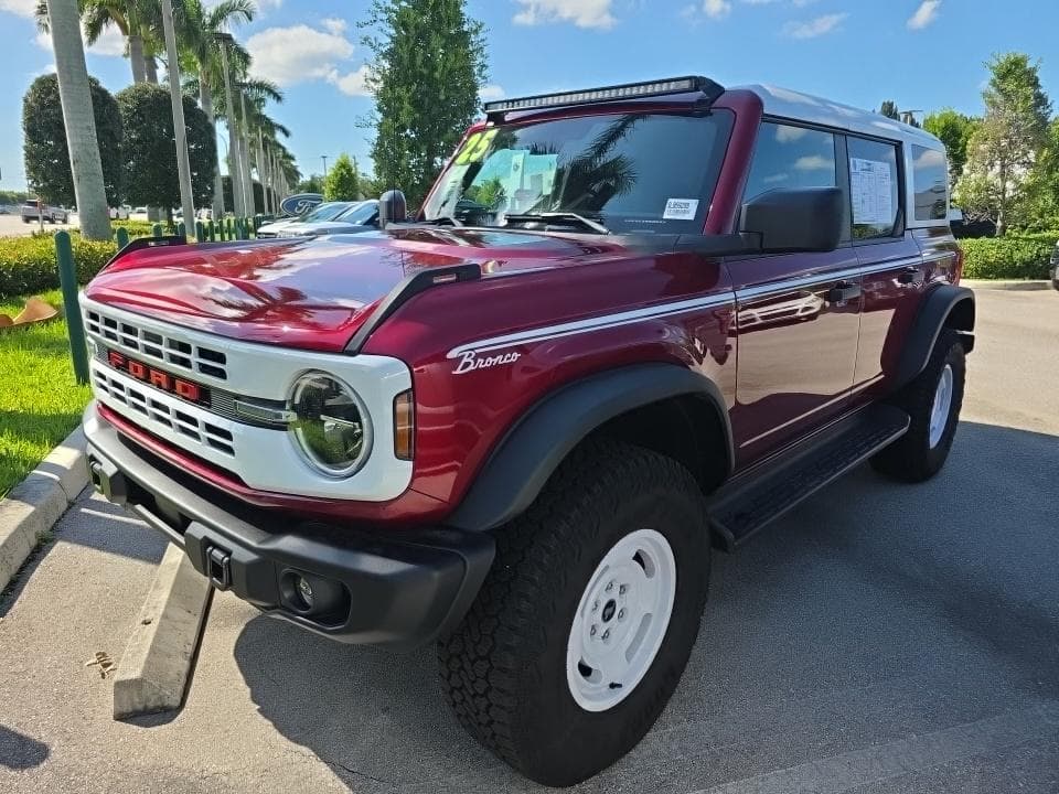 2025 FORD BRONCO HERITAGE Edition