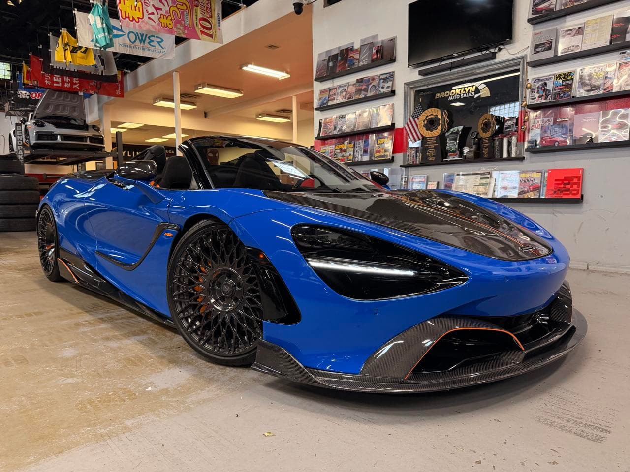 2022 MCLAREN 720S Performance