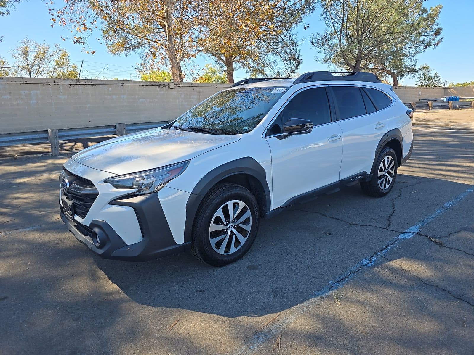 2023 SUBARU OUTBACK Premium
