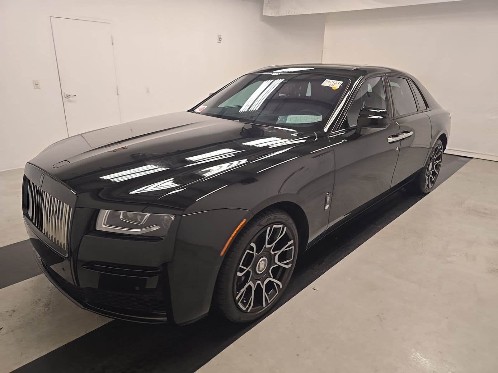 2023 ROLLS-ROYCE GHOST BLACK Badge