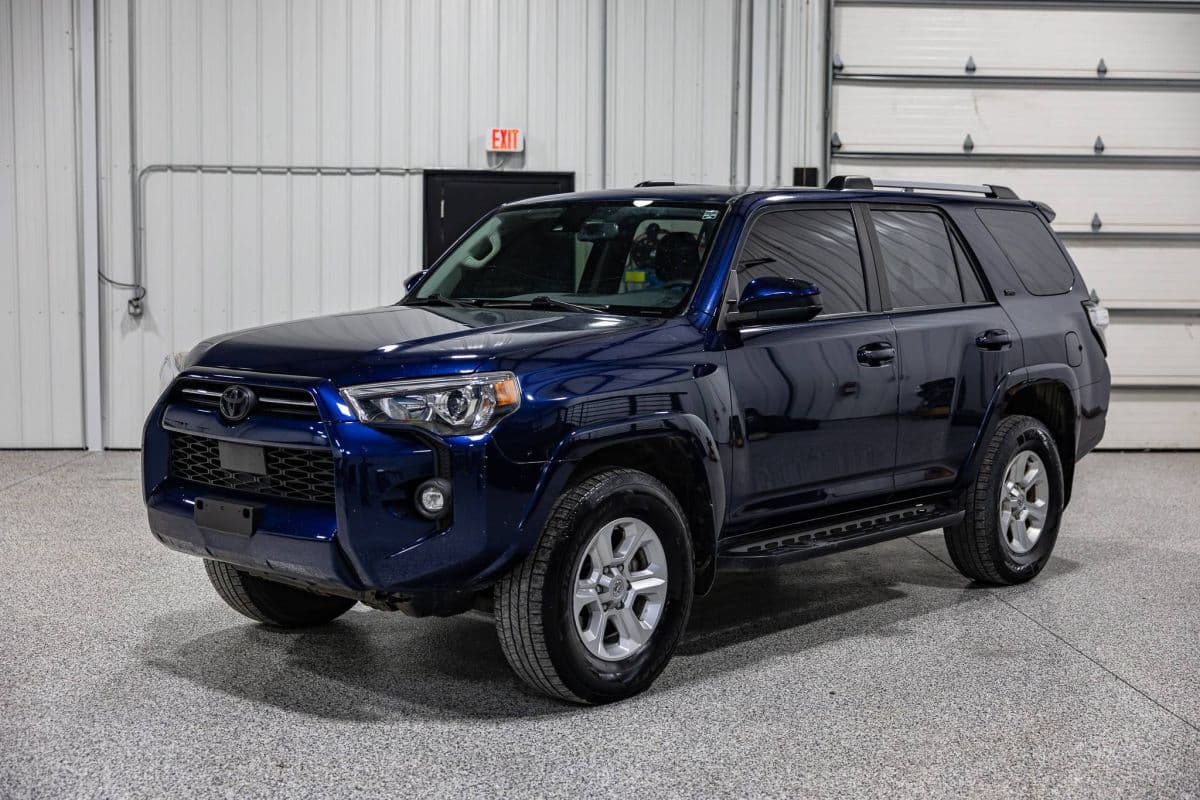 2022 TOYOTA 4RUNNER SR5