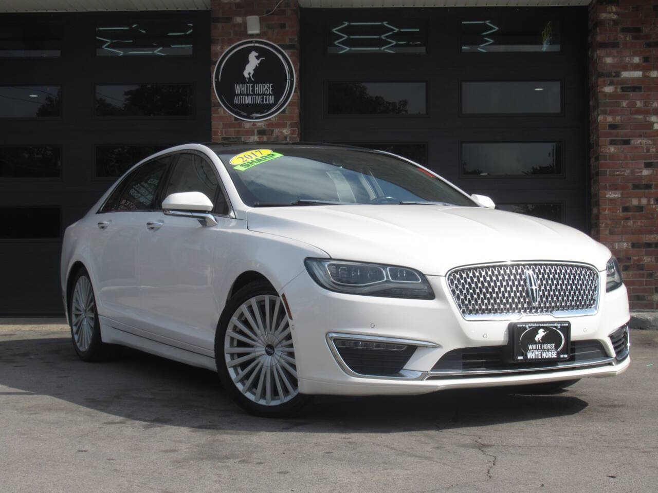 2017 LINCOLN MKZ Reserve