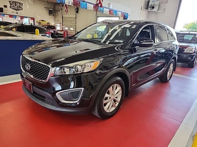 2017 KIA SORENTO LX