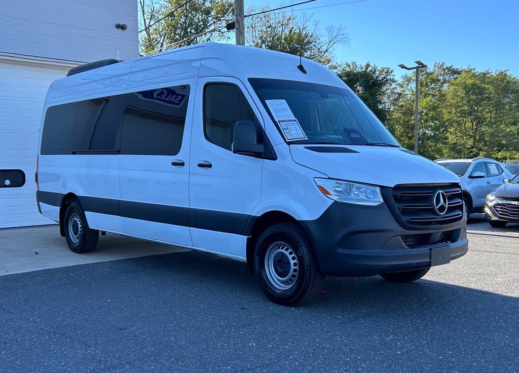 2025 MERCEDES-BENZ SPRINTER 2500 Base